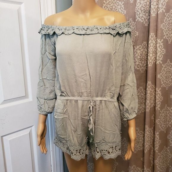 Muche et Muchette sage off the shoulder romper sage size medium - Picture 2 of 6